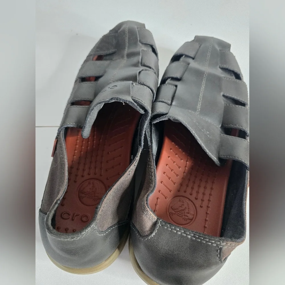 Crocs Santa Cruz Fisherman Sandals